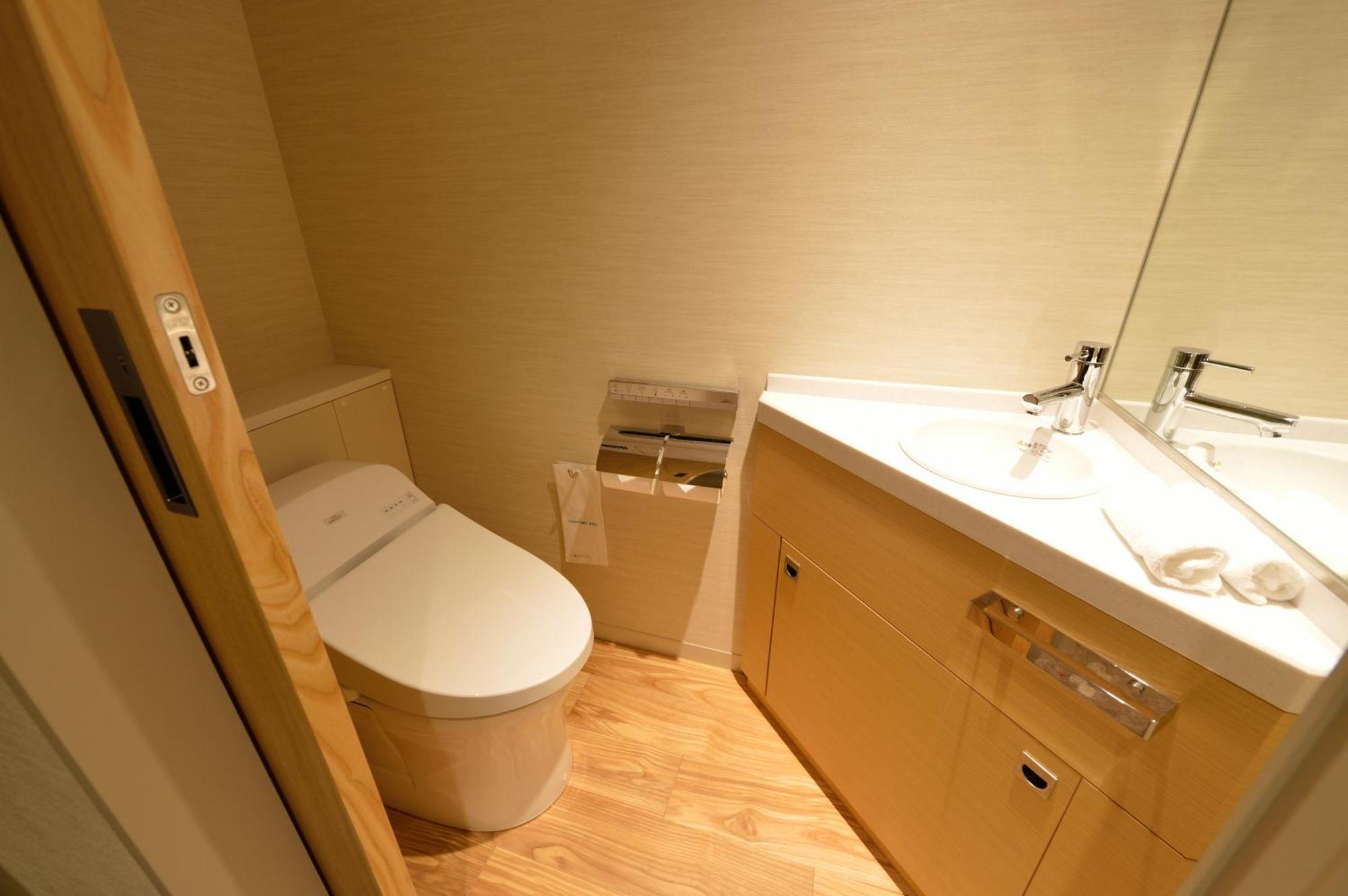 Luxury Hollywood Twin Room with Fitness Center Access - Non-Smoking (44.4㎡)